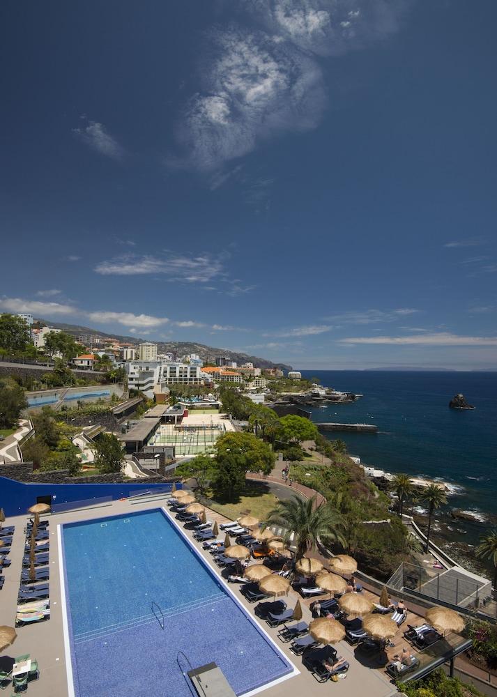 Hotel Baia Azul ฟุงชาล ภายนอก รูปภาพ