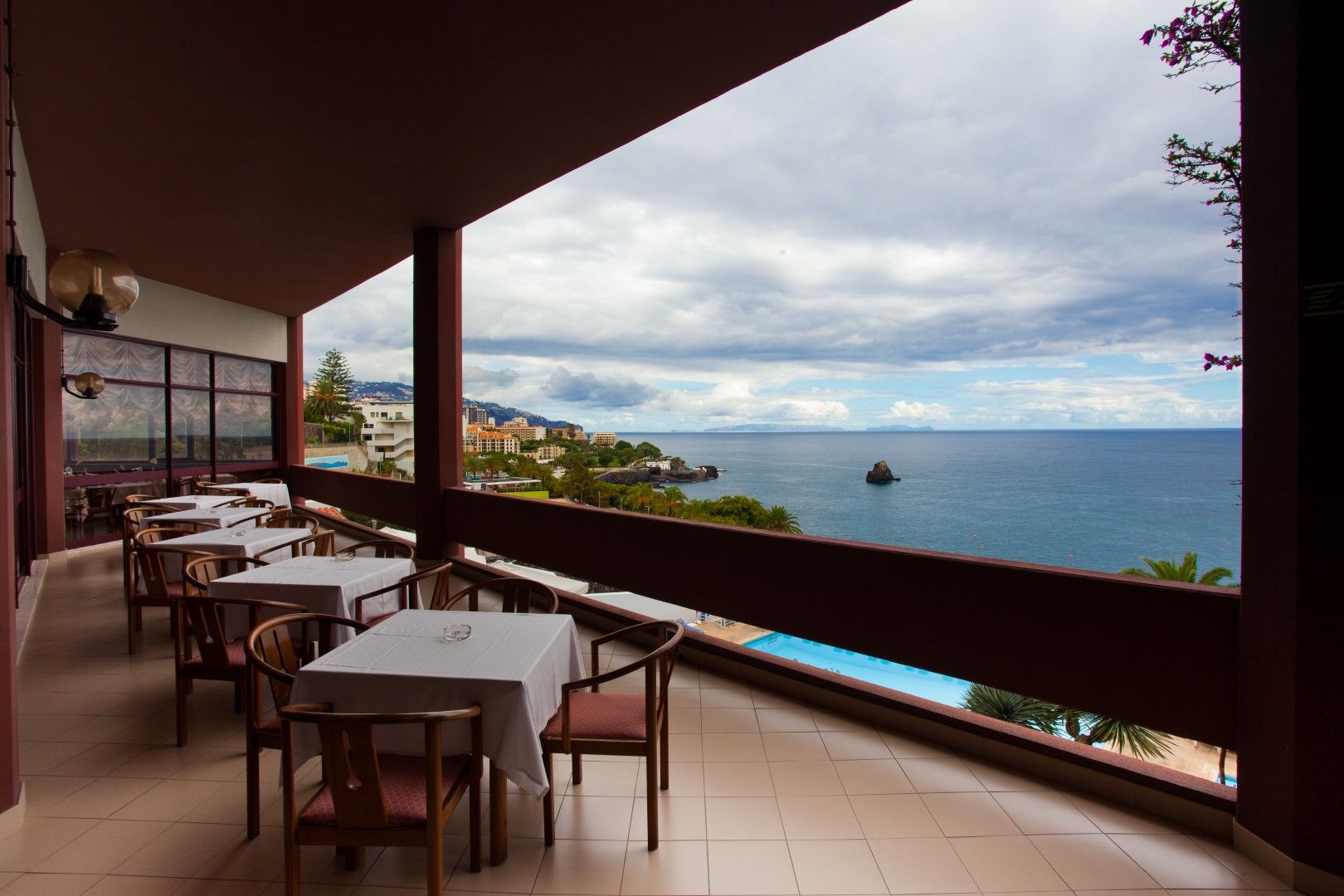 Hotel Baia Azul ฟุงชาล ภายนอก รูปภาพ